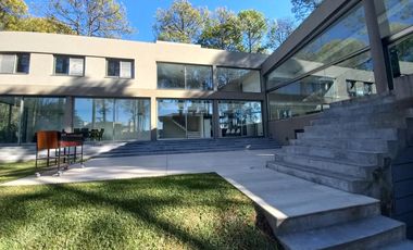 Casa 4 dormitorios - Puerto Paraíso - General Lagos | Venta