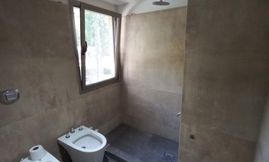 Casa 4 dormitorios - Puerto Paraíso - General Lagos | Venta