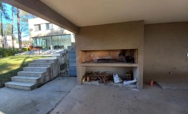 Casa 4 dormitorios - Puerto Paraíso - General Lagos | Venta