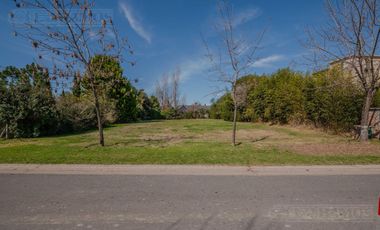 Lote interno de 850 m2, en venta en Santa Catalina