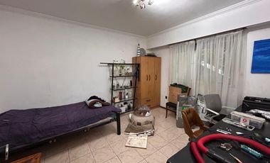 Casa 4 ambientes en  San Martín centro