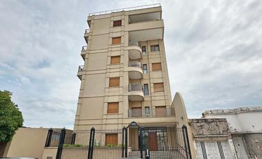 Departamento en venta a estrenar. 3 Dorm. Balcón al frente. Con cochera