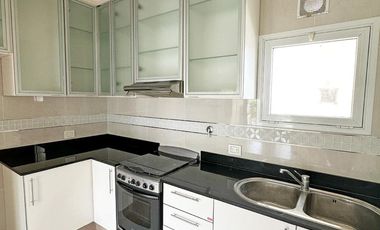 Departamento en venta a estrenar. 3 Dorm. Balcón al frente. Con cochera
