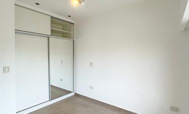 Departamento en venta a estrenar. 3 Dorm. Balcón al frente. Con cochera
