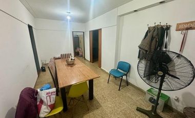 Casa en  Venta con Galpón