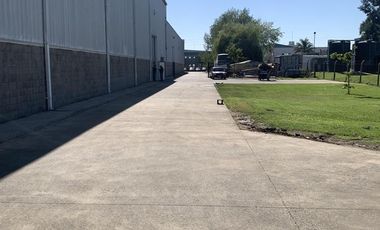 Depósito en Alquiler de 2.560 m2 cub - Escobar Garin