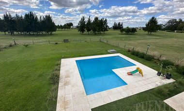 Casa en La Providencia con Frente al Lago y Fondo al Golf!!!