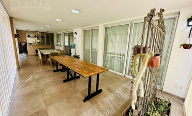 Casa en La Providencia con Frente al Lago y Fondo al Golf!!!