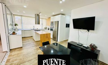 Casa en La Providencia con Frente al Lago y Fondo al Golf!!!