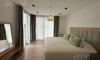 Casa en La Providencia con Frente al Lago y Fondo al Golf!!!
