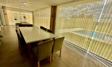 Casa en La Providencia con Frente al Lago y Fondo al Golf!!!