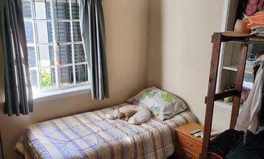 Casa de estilo desarrollada sobre doble lote en excelente zona residencial