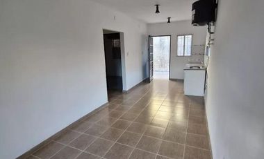 Casas en venta - 5 Dormitorios 2 Baños - 420Mts2 - Avellaneda