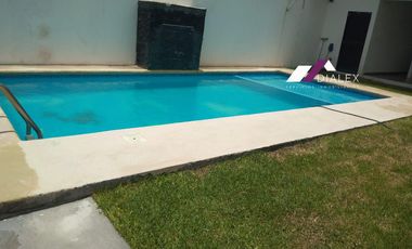 VENTA Quinta con terreno de 592 m2 -VALLE DE ZUAZUA- 3 Recámaras y 2 Baños