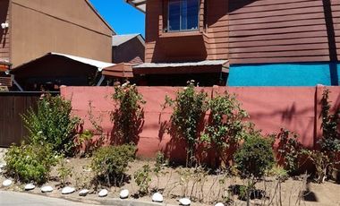Casa en Venta en Villa Las Camelia