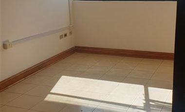 Oficina en Venta en Centro de la Ciudad a una cuadra Plaza de Armas