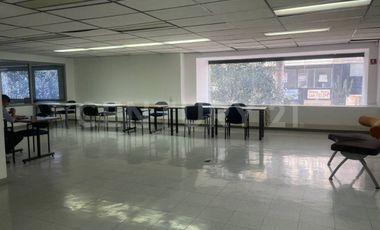 El local mas estrategico en la Av Jimenez