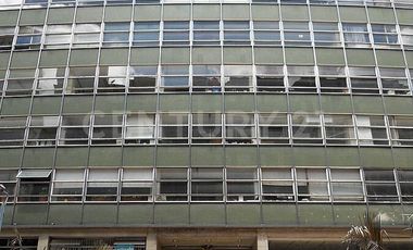 El local mas estrategico en la Av Jimenez