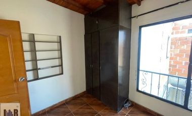 Casa en Arriendo Ubicado en Envigado Codigo 5706
