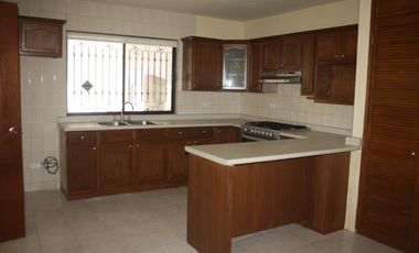 Casa en Renta en Contry Las Aguilas JGC