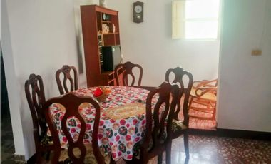 VENTA DE CASA INDEPENDIENTE EN SOPETRAN