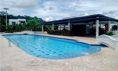 VENTA DE CASA EN CONDOMINIO SOPETRAN