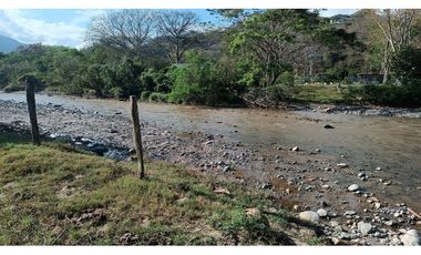 VENTA DE LOTE INDEPENDIENTE EN SOPETRAN