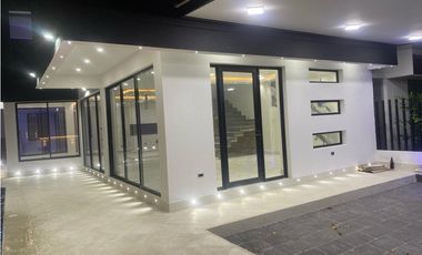 VENTA DE CASA EN SAN JERONIMO