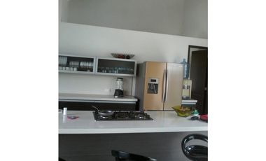 VENTA DE CASA EN CONDOMINIO SAN JERONIMO
