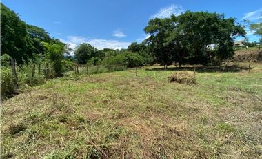 VENTA DE LOTE INDEPENDIENTE EN SOPETRAN