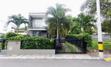 VENTA DE CASA EN CONDOMINIO SOPETRAN