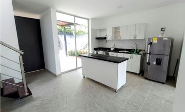 VENTA DE CASA EN CONDOMINIO SOPETRAN