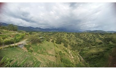 VENTA DE FINCA-ECOHOTEL EN SOPETRAN