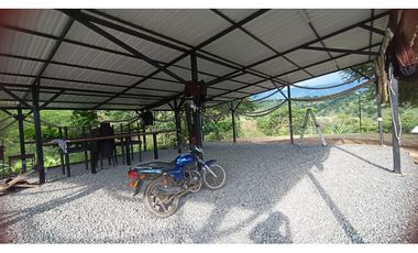 VENTA DE FINCA-ECOHOTEL EN SOPETRAN