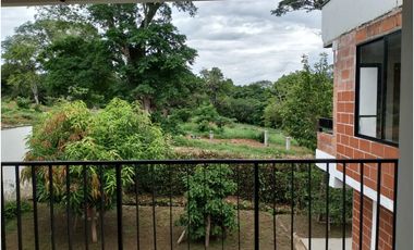 VENTA DE CASA EN CONDOMINIO SOPETRAN