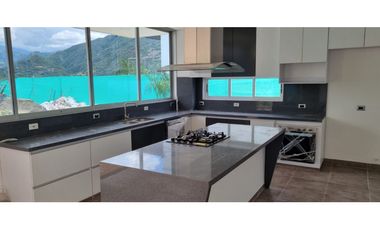 VENTA DE CASA EN SAN JERONIMO