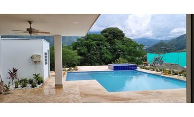 VENTA DE CASA EN SAN JERONIMO