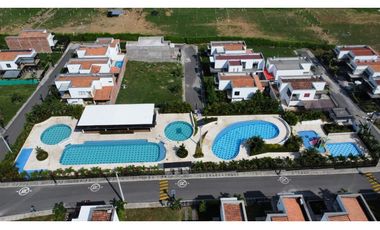 VENTA DE LOTE EN CONDOMINIO SOPETRAN