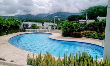 Venta De Casa En Condominio Sopetran