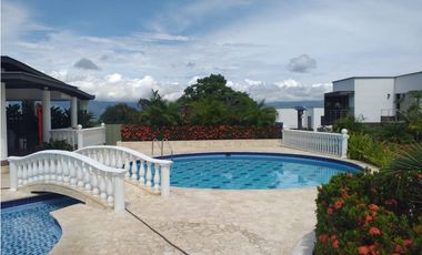 Venta De Casa En Condominio Sopetran