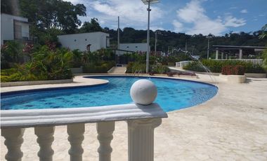 Venta De Casa En Condominio Sopetran