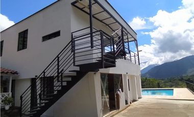 VENTA DE FINCA INDEPENDIENTE SAN JERONIMO