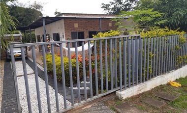 VENTA DE CASA EN UNIDAD SOPETRAN