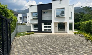 VENTA DE CABAÑA EN SAN JERONIMO