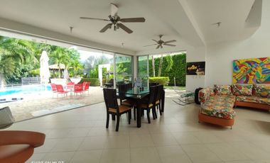 Venta Hermosa Casa en San Jeronimo