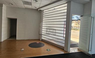 Se Renta Local Comercial Sobre Calzada de la Viga
