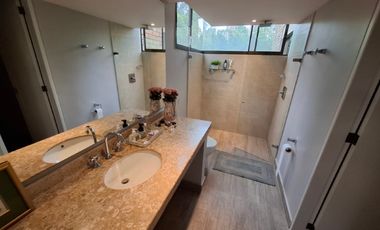 APARTAMENTO EN VENTA UBICADO EN EL POBLADO SECTOR LOMA DE LOS GONZALEZ