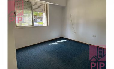 Casa  en Venta Villa Luzuriaga / La Matanza (B110 1090)