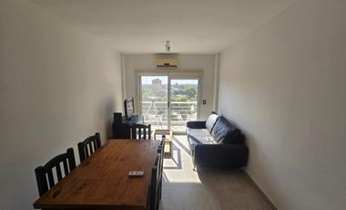 Departamento Amoblado en alquiler, 2 ambientes en Tigre Centro