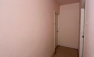Departamento en  Martinez  Mts av Santa fe , Alvear y estacion  2 piso x escalera